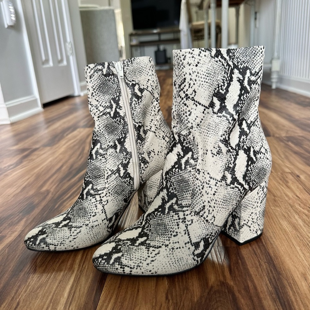 Steve Madden Snake Skin Boots